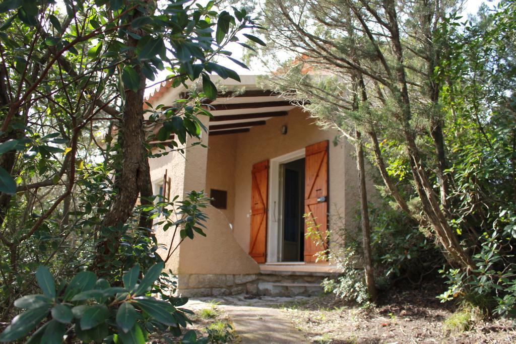 Rena Garden Apartments Santa Teresa Gallura Szoba fotó