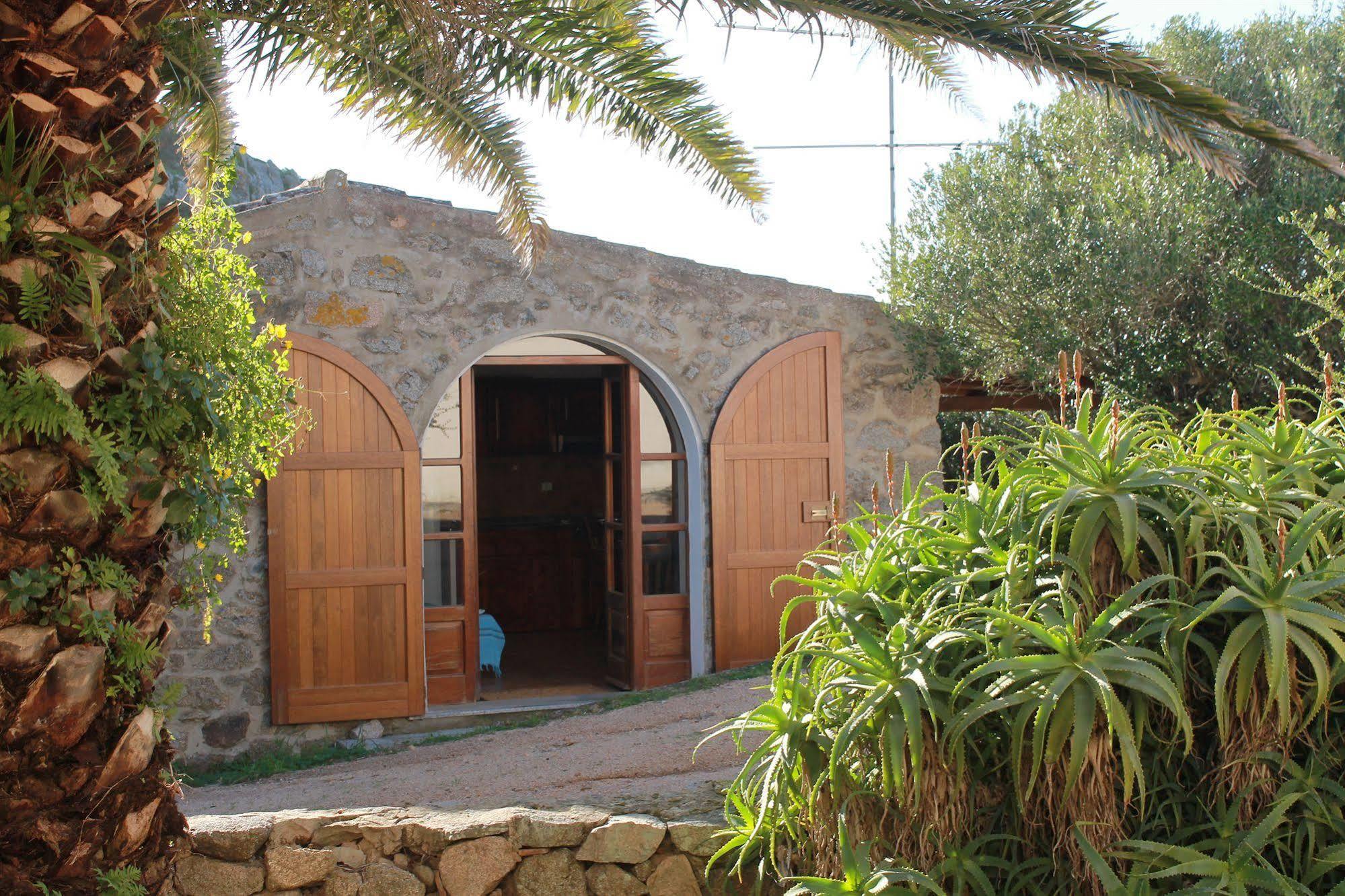 Rena Garden Apartments Santa Teresa Gallura Kültér fotó
